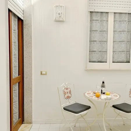Lina's Near The Sandy & With Wifi Apartment *