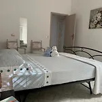 Lina's Near The Sandy & With Wifi Apartmán