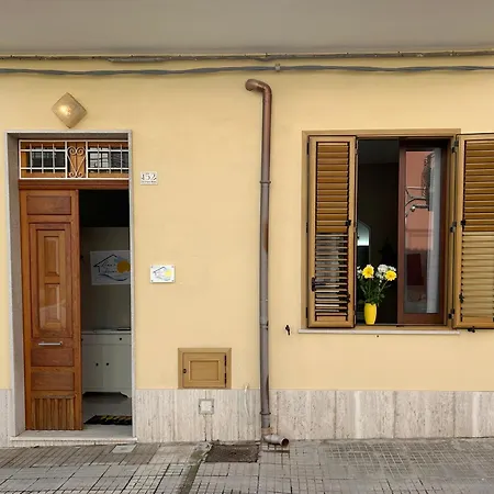 Apartmán Lina's Near The Sandy & With Wifi Avola